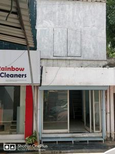 Commercial image of 600.0 Sq.ft   Shop for rent in Chittaranjan Park for 60000