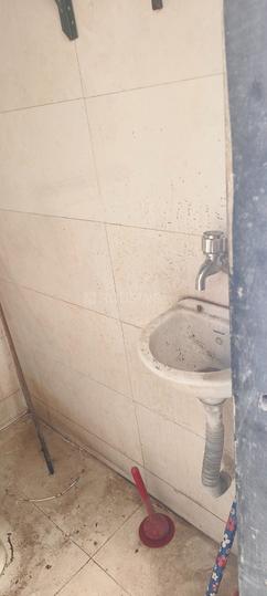 Others image of 400.0 Sq.ft   Shop for rent in Kandivali East for 45000