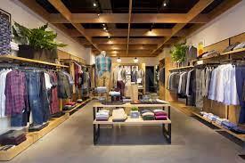 Commercial image of 500.0 Sq.ft   Showroom for rent in Khar West for 250000