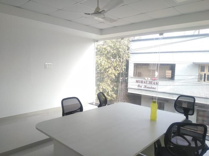 900 sq.ft Ready to use Office Space for rent in Nanganallur, Chennai