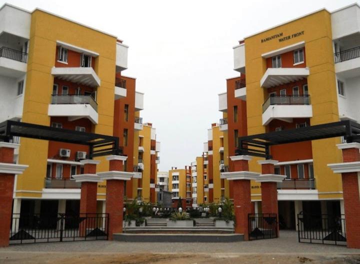 Commercial image of 1679.0 Sq.ft   Showroom for rent in Siruseri for 15000