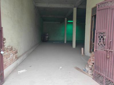 Commercial image of 2200.0 Sq.ft   Showroom for rent in Modinagar for 25000