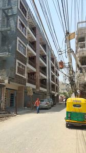 Entrance image of 10000.0 Sq.ft   Showroom for rent in Dwarka Mor for 400000