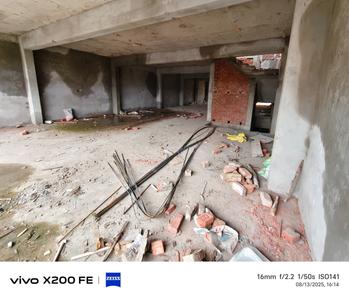 Others image of 300.0 Sq.ft   Showroom for rent in Pandeypur for 150000