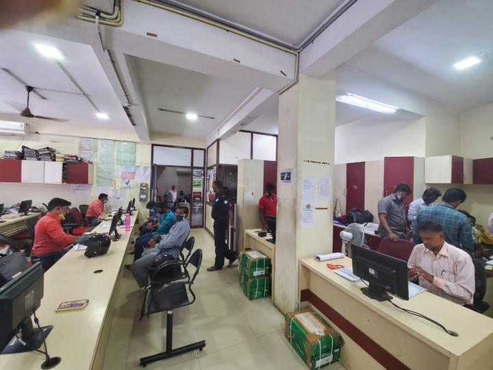 Commercial image of 1300.0 Sq.ft  Ready to use Office Space for rent in Meyyanur for 80000
