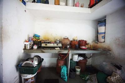 Others image of 450.0 Sq.ft   Shop for sale in Hatkeshwar for 4300000
