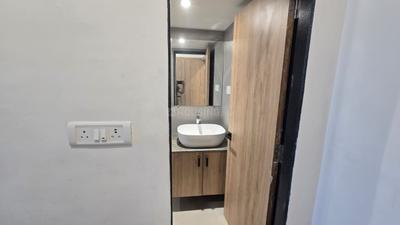 Others image of 950.0 Sq.ft  Ready to use Office Space for rent in Kasarvadavali for 80000