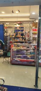 Entrance image of 1100.0 Sq.ft Showroom for rent in Police Colony for 40000