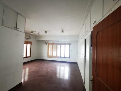 Bare shell Office Space