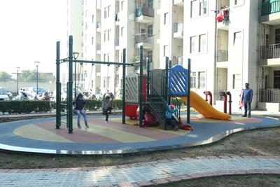 Commercial image of 200.0 Sq.ft   Shop for rent in Sector 107 for 10000