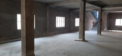 Commercial image of 1700.0 Sq.ft   Showroom for rent in Akra for 40000