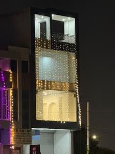 Outside View image of 1100.0 Sq.ft   Shop for rent in Narayan Vihar for 50000