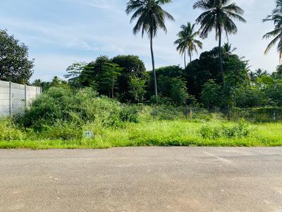 Entrance image of 1200.0 Sq.ft Commercial Plot for sale in Kempegowdanagar for 4500000