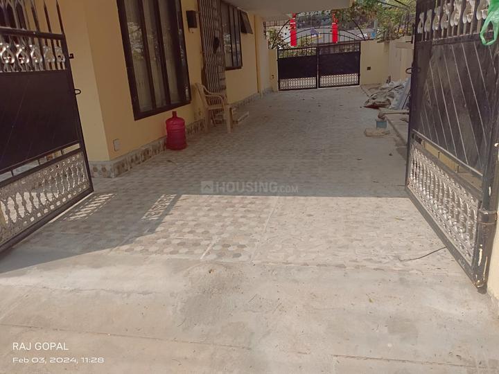 2400 sq.ft Bare shell Office Space for rent in ZP Colony, Nellore ID