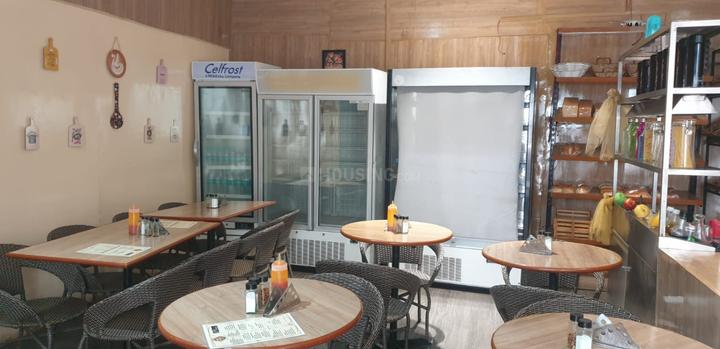 1000 sq.ft Commercial Shop for rent in Juhu, Mumbai | ID - 100068086