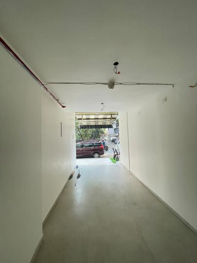Others image of 300.0 Sq.ft   Shop for rent in Kandivali West for 70000