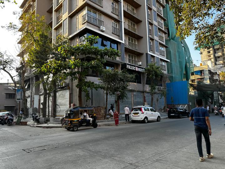 Others image of 240.0 Sq.ft   Shop for rent in Kandivali West for 75000
