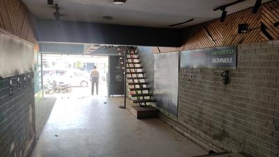 Entrance image of 1800.0 Sq.ft   Showroom for rent in Arera Colony for 165000