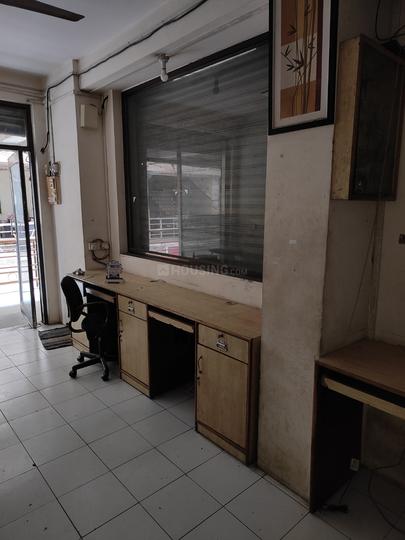 300 sq.ft Ready to use Office Space for rent in Chanod Colony, Vapi ...
