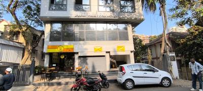 Entrance image of 1100.0 Sq.ft   Shop for rent in Bandra West for 750000