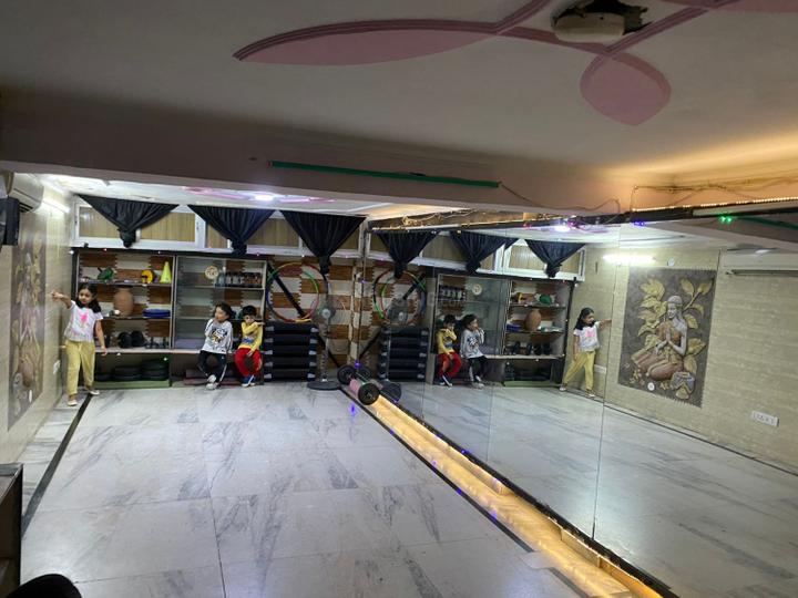 Others image of 320.0 Sq.ft pre-leased Shop for sale in Vasundhara for 13500000