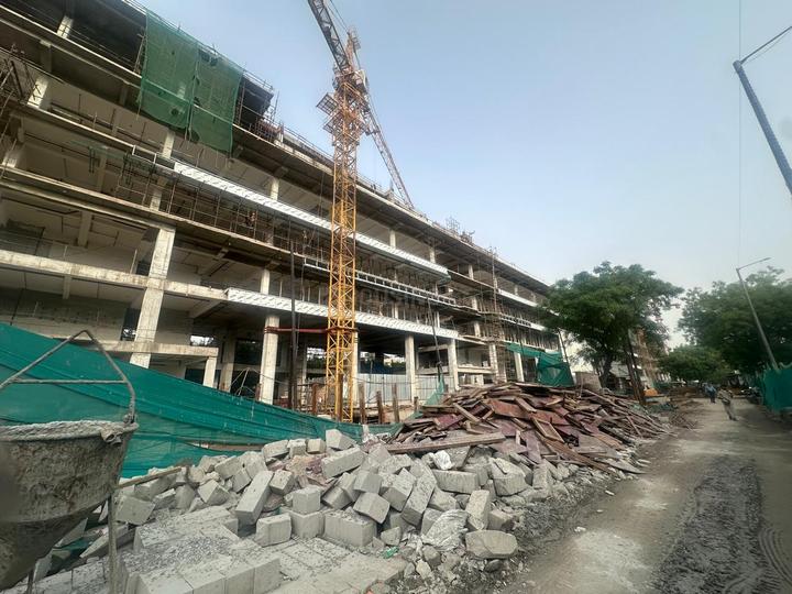 Others image of 1500.0 Sq.ft pre-leased Showroom for sale in Sector 72 for 144000000
