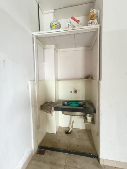 Others image of 300.0 Sq.ft   Shop for rent in Borivali West for 100000