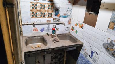 Commercial image of 250.0 Sq.ft   Shop for rent in Kalyan East for 20000