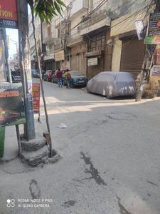 Commercial image of 200.0 Sq.ft   Shop for rent in Uttam Nagar for 25000