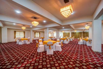 Others image of 3800.0 Sq.ft Showroom for rent in Kartik Nagar for 280000