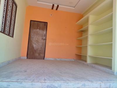 Hall image of 900.0 Sq.ft   Shop for rent in Telephone Colony for 5000