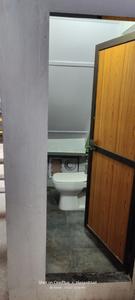 Commercial image of 500.0 Sq.ft Shop for rent in Santacruz East for 35000