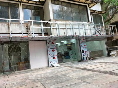 Commercial image of 1000.0 Sq.ft   Showroom for rent in Khar West for 1600000