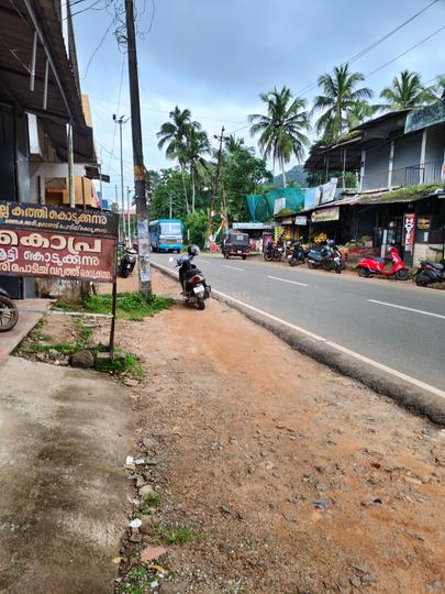Entrance image of 300.0 Sq.ft   Shop for rent in Minalur for 10000