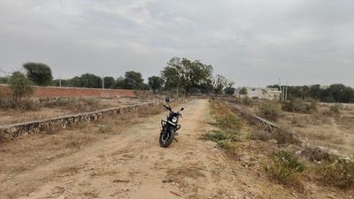 Commercial Plot