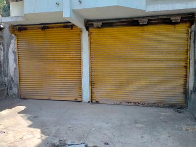 Commercial image of 1000.0 Sq.ft   Showroom for rent in Dadar West for 250000