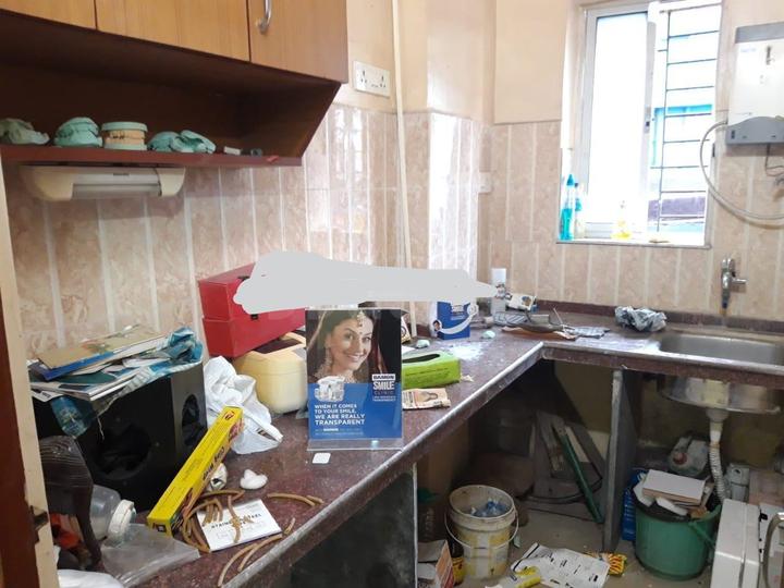 Commercial image of 450.0 Sq.ft Ready to use Office Space for sale in Kalighat for 3500000