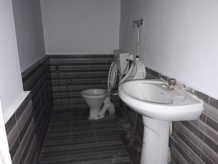 Commercial image of 6500.0 Sq.ft  Ready to use Office Space for rent in Sector 5 for 335000