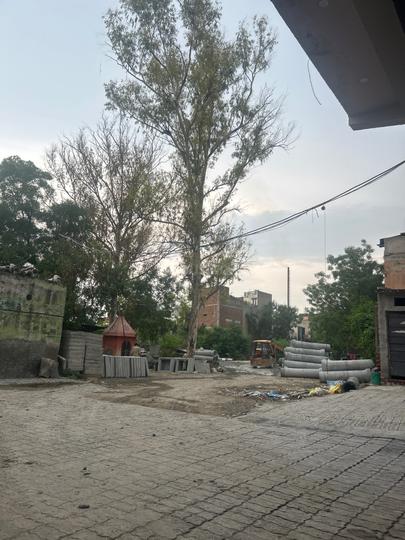 Others image of 20000.0 Sq.ft   Commercial Plot for rent in Railway Colony for 150000