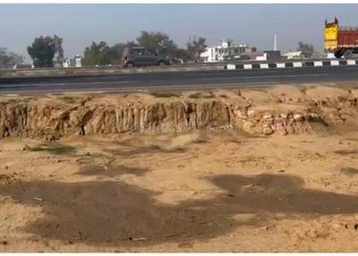 Others image of 1925.0 Sq.ft   Commercial Plot for sale in Sikandrabad for 6800000