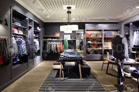 Commercial image of 670.0 Sq.ft Showroom for rent in Bandra West for 285000