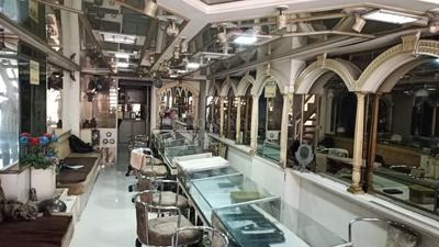 Entrance image of 800.0 Sq.ft Showroom for rent in Navrangpura for 65000