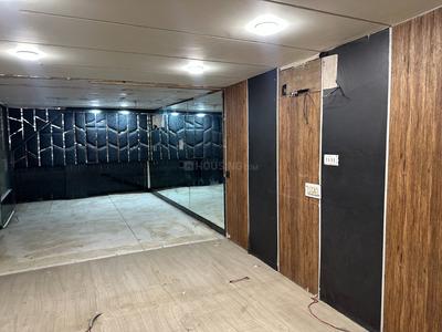 Meeting Room image of 900.0 Sq.ft   Showroom for rent in Shastri Nagar for 60000