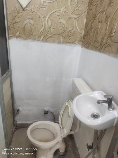 Others image of 260.0 Sq.ft   Shop for rent in Sector 11 Rohini for 35000