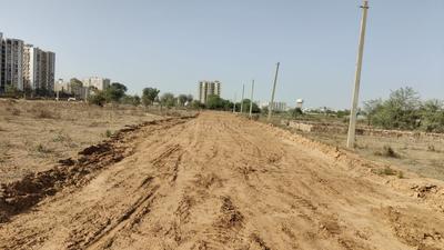 Commercial Plot