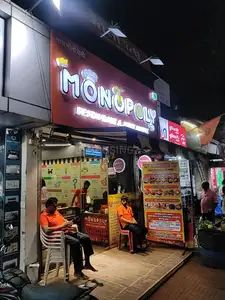 Others image of 400.0 Sq.ft   Shop for rent in Malad West for 160000