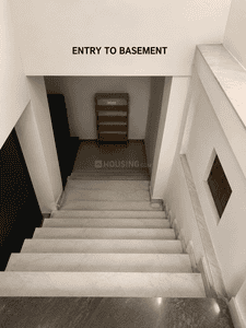 Entrance image of 1050.0 Sq.ft   Warehouse for sale in Karol Bagh for 13500000
