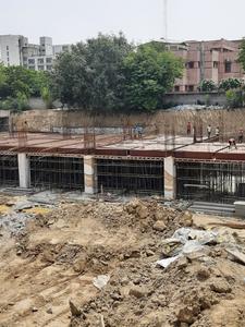 Commercial image of 650.0 Sq.ft pre-leased  Shop for sale in Sector 43 for 3500000