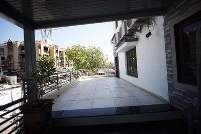 Others image of 5400.0 Sq.ft pre-leased  Showroom for sale in Jivrajpark for 163000000
