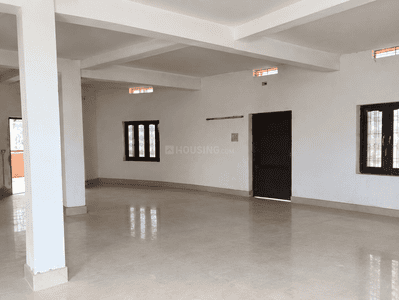 Bare shell Office Space